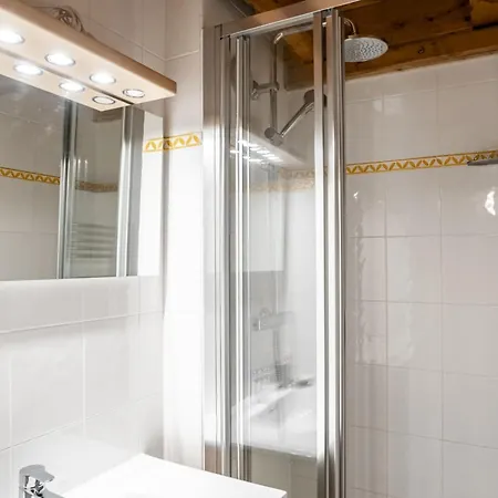 Duplex 3 Pieces Pour 6 Pers, Proche Des Remontees, Balcon Expose Sud, Parking, Wifi Inclus - Fr-1-676-80 Apartman